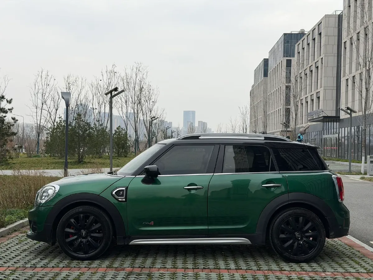 2020 MINI COUNTRYMAN 2.0T 192HP L4 7DCT,autocango,china used car exporter,china ev exporter,chinese used car exporter,chinese used ev exporter