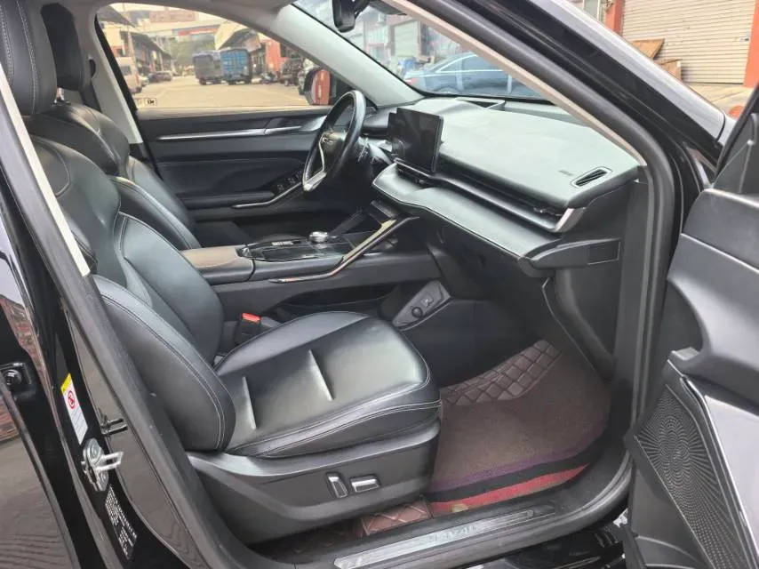 2021 Haval H6 1.5T 169HP L4 7DCT,autocango,china used car exporter,china ev exporter,chinese used car exporter,chinese used ev exporter