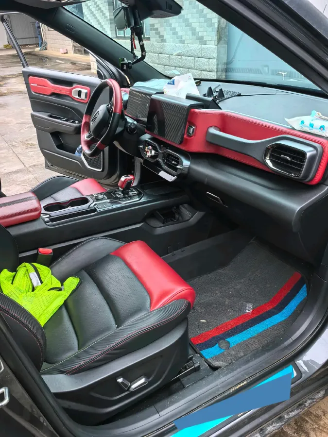 2020 Geely ICON 1.5T 177HP L3 7DCT,autocango,china used car exporter,china ev exporter,chinese used car exporter,chinese used ev exporter