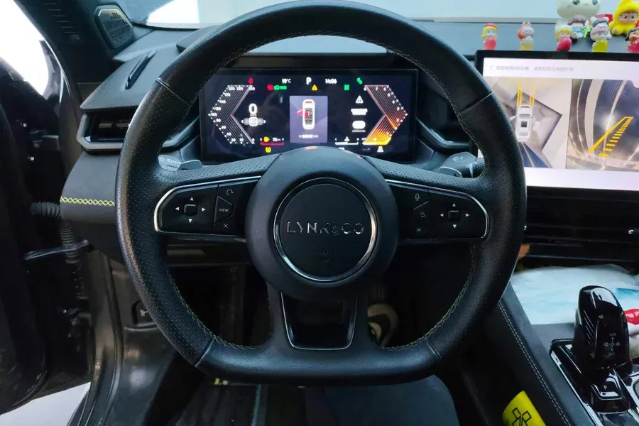 2023 LYNK&CO 03 2.0T 254HP L4 7DCT,autocango,china used car exporter,china ev exporter,chinese used car exporter,chinese used ev exporter