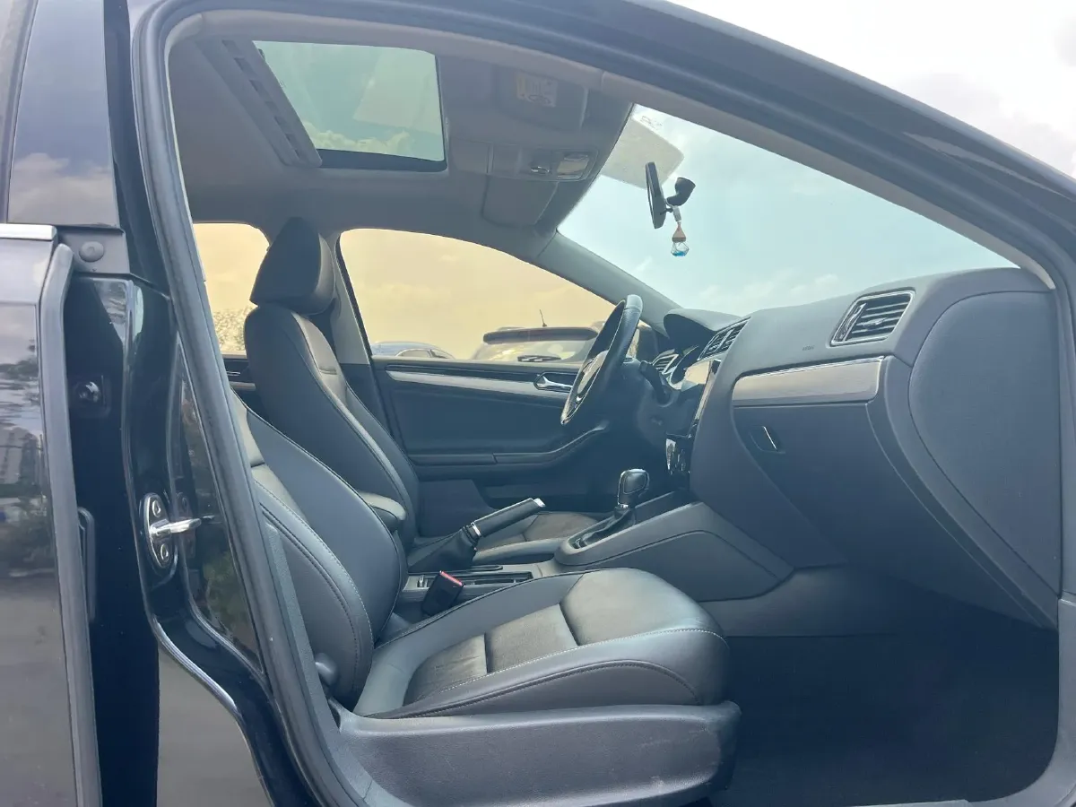 2018 JMC YuSheng S350 2.0T 141HP L4 6AT,autocango,china used car exporter,china ev exporter,chinese used car exporter,chinese used ev exporter