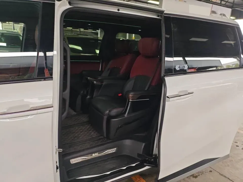 2023 GAC Trumpchi M8 2.0T 190HP L4 E-CVT Hybrid,autocango,china used car exporter,china ev exporter,chinese used car exporter,chinese used ev exporter