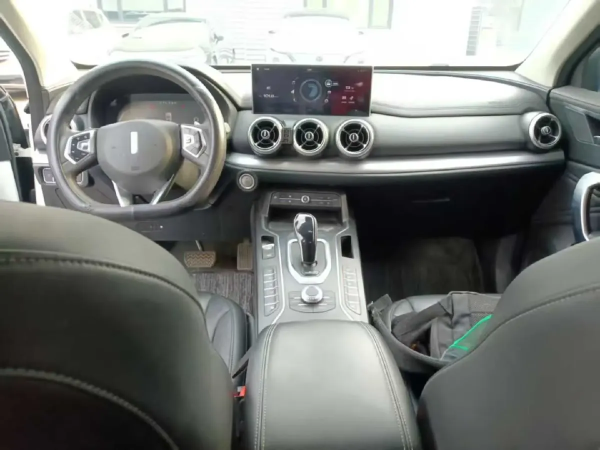 2021 WEY VV5 1.5T 171HP L4 7DCT,autocango,china used car exporter,china ev exporter,chinese used car exporter,chinese used ev exporter