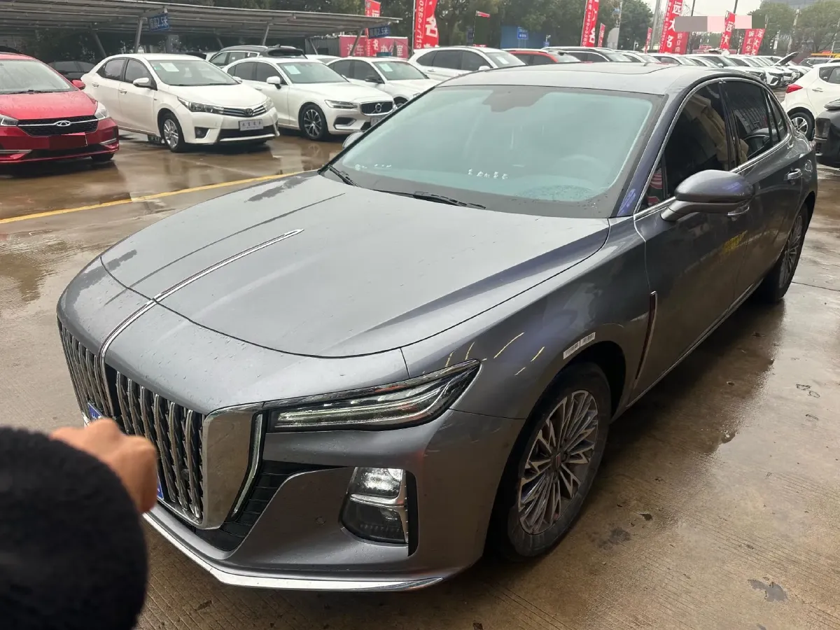 2023 HongQi H5 1.5T 169HP L4 7DCT,autocango,china used car exporter,china ev exporter,chinese used car exporter,chinese used ev exporter
