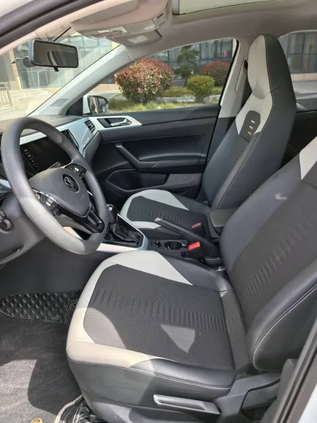 2021 Haval H6 1.5T 169HP L4 7DCT,autocango,china used car exporter,china ev exporter,chinese used car exporter,chinese used ev exporter