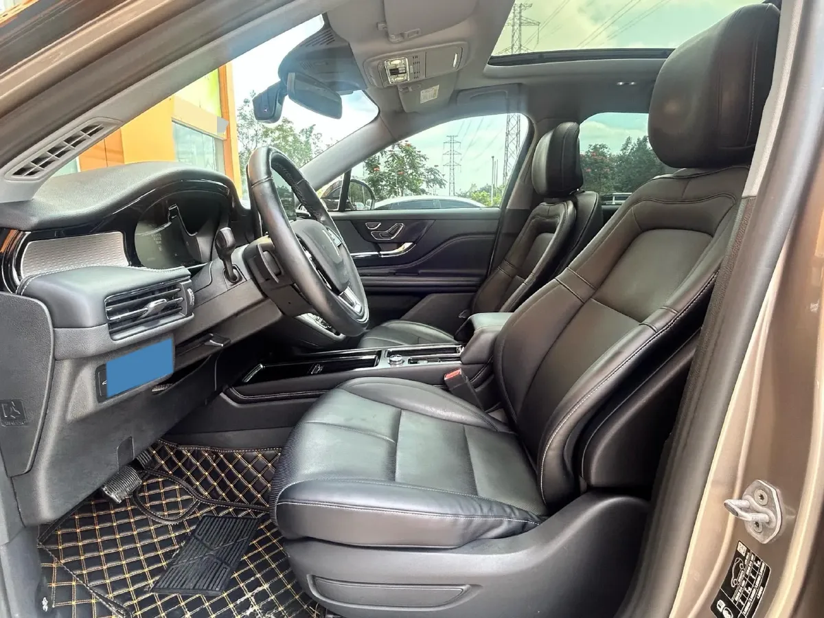 2022 Lincoln Corsair 2.0T 245HP L4 8AT,autocango,china used car exporter,china ev exporter,chinese used car exporter,chinese used ev exporter