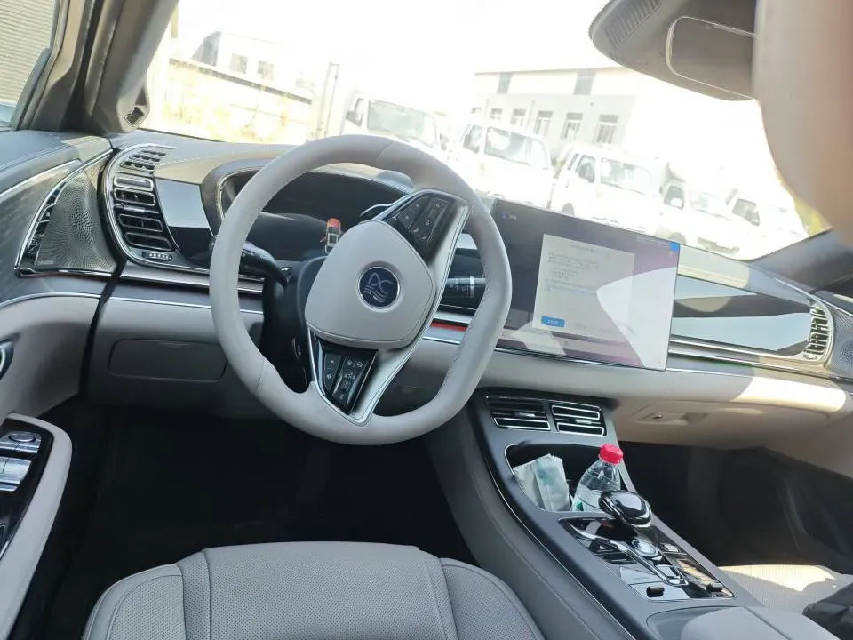 2025 BYD Han 1.5T 156HP L4 E-CVT PHEV,autocango,china used car exporter,china ev exporter,chinese used car exporter,chinese used ev exporter