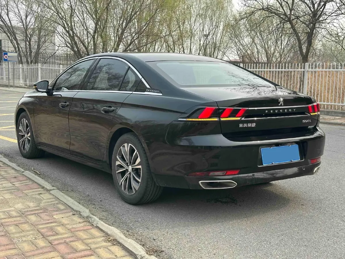2022 Peugeot 508 1.8T 211HP L4 8AT,autocango,china used car exporter,china ev exporter,chinese used car exporter,chinese used ev exporter