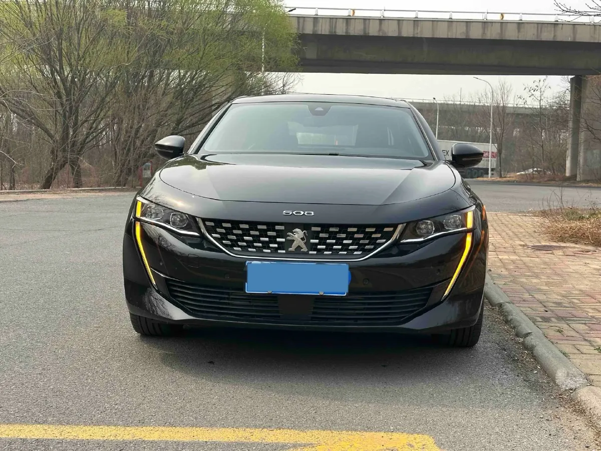 2022 Peugeot 508 1.8T 211HP L4 8AT,autocango,china used car exporter,china ev exporter,chinese used car exporter,chinese used ev exporter