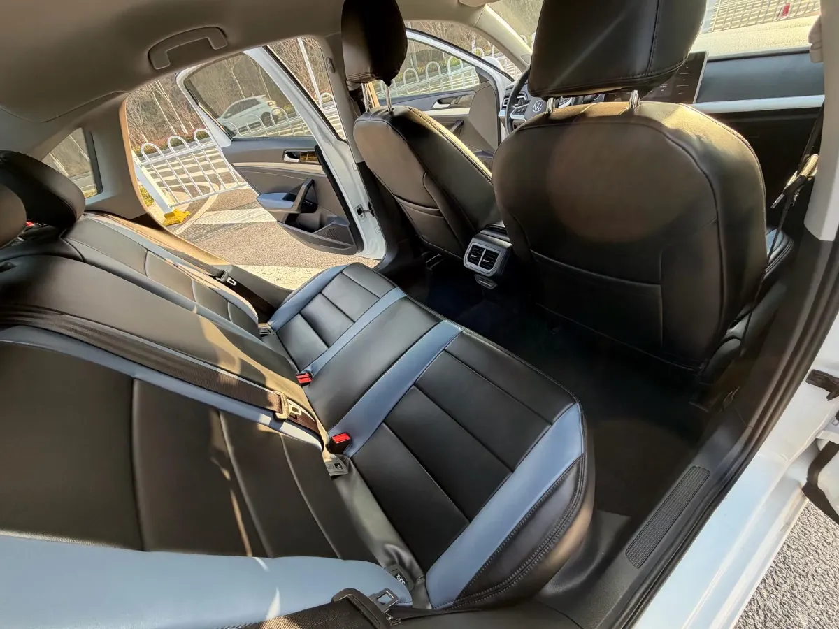 2024 Volkswagen Lavida 1.5L 110HP L4 6AT,autocango,china used car exporter,china ev exporter,chinese used car exporter,chinese used ev exporter