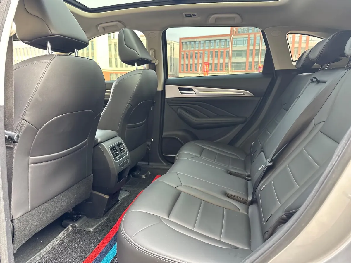 2019 Haval F7 2.0T 197HP L4 7DCT,autocango,china used car exporter,china ev exporter,chinese used car exporter,chinese used ev exporter