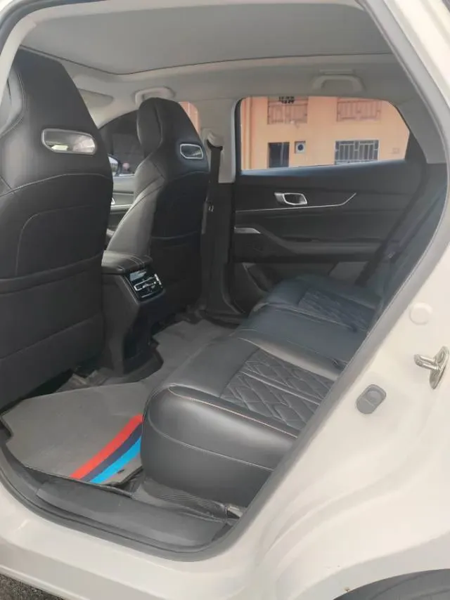 2021 ChangAn UNI-K 2.0T 233HP L4 8AT,autocango,china used car exporter,china ev exporter,chinese used car exporter,chinese used ev exporter