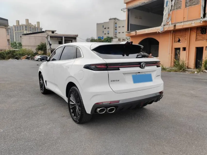 2021 ChangAn UNI-K 2.0T 233HP L4 8AT,autocango,china used car exporter,china ev exporter,chinese used car exporter,chinese used ev exporter