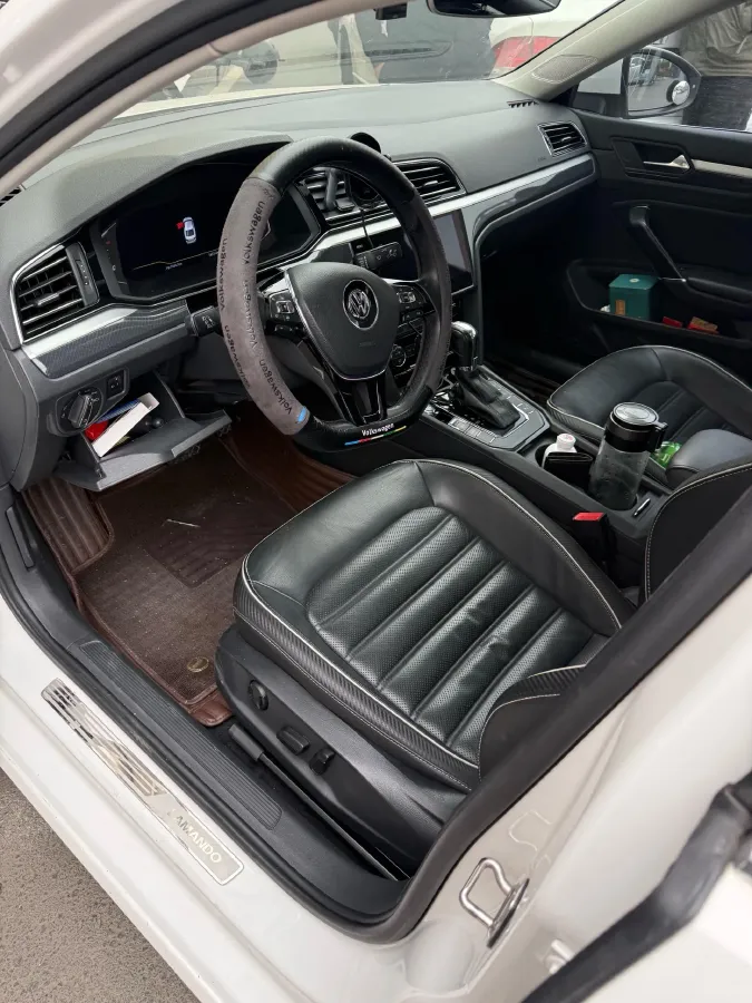 2019 Volkswagen Tayron 2.0T 186HP L4 7DCT,autocango,china used car exporter,china ev exporter,chinese used car exporter,chinese used ev exporter