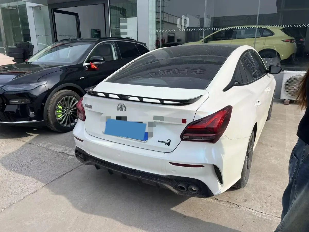 2022 MG 5 Scorpio 1.5T 181HP L4 7DCT,autocango,china used car exporter,china ev exporter,chinese used car exporter,chinese used ev exporter