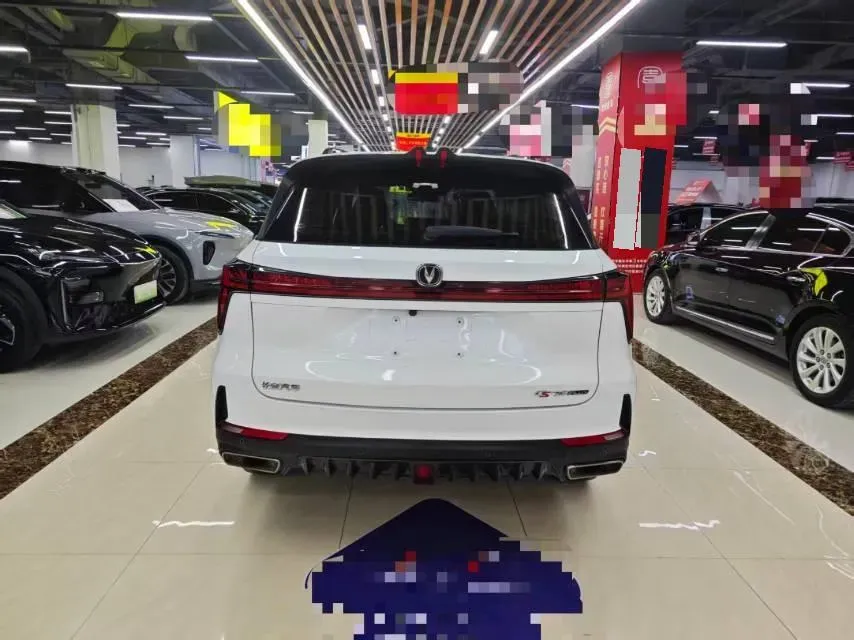 2022 ChangAn CS75 Plus 1.5T 188HP L4 8AT,autocango,china used car exporter,china ev exporter,chinese used car exporter,chinese used ev exporter