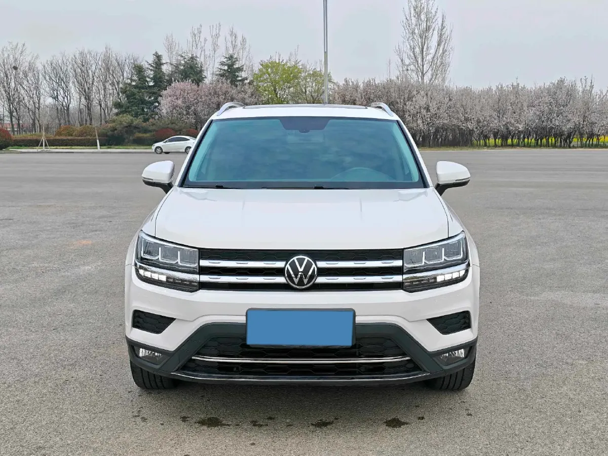 2021 Volkswagen Tharu 1.4T 150HP L4 7DCT,autocango,china used car exporter,china ev exporter,chinese used car exporter,chinese used ev exporter