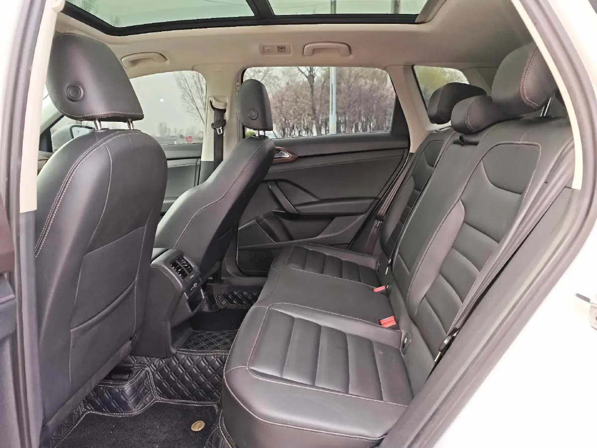 2021 Volkswagen Tharu 1.4T 150HP L4 7DCT,autocango,china used car exporter,china ev exporter,chinese used car exporter,chinese used ev exporter