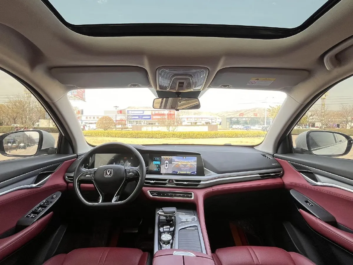 2022 ChangAn CS75 Plus 1.5T 178HP L4 6AT,autocango,china used car exporter,china ev exporter,chinese used car exporter,chinese used ev exporter