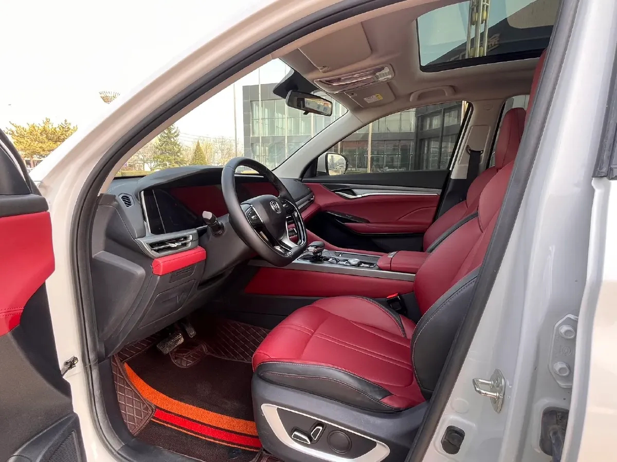 2022 ChangAn CS75 Plus 1.5T 178HP L4 6AT,autocango,china used car exporter,china ev exporter,chinese used car exporter,chinese used ev exporter