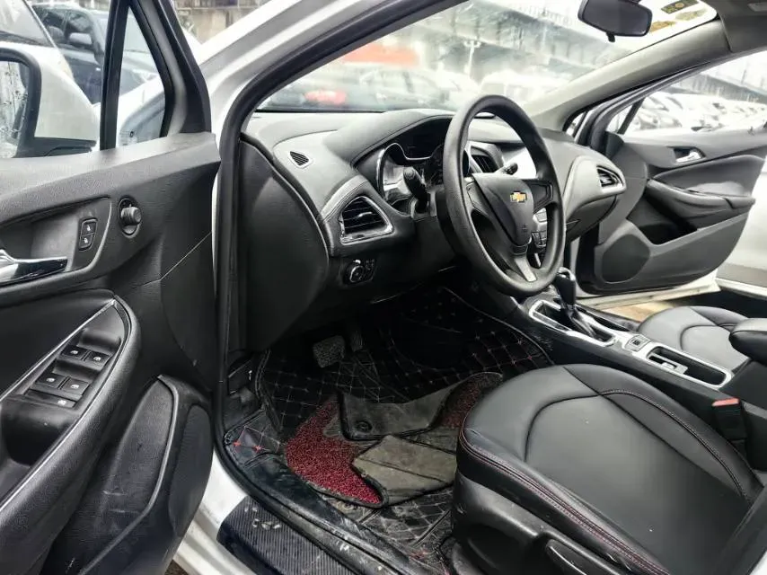 2018 Chevrolet Cruze 1.5L 114HP L4 6AT,autocango,china used car exporter,china ev exporter,chinese used car exporter,chinese used ev exporter