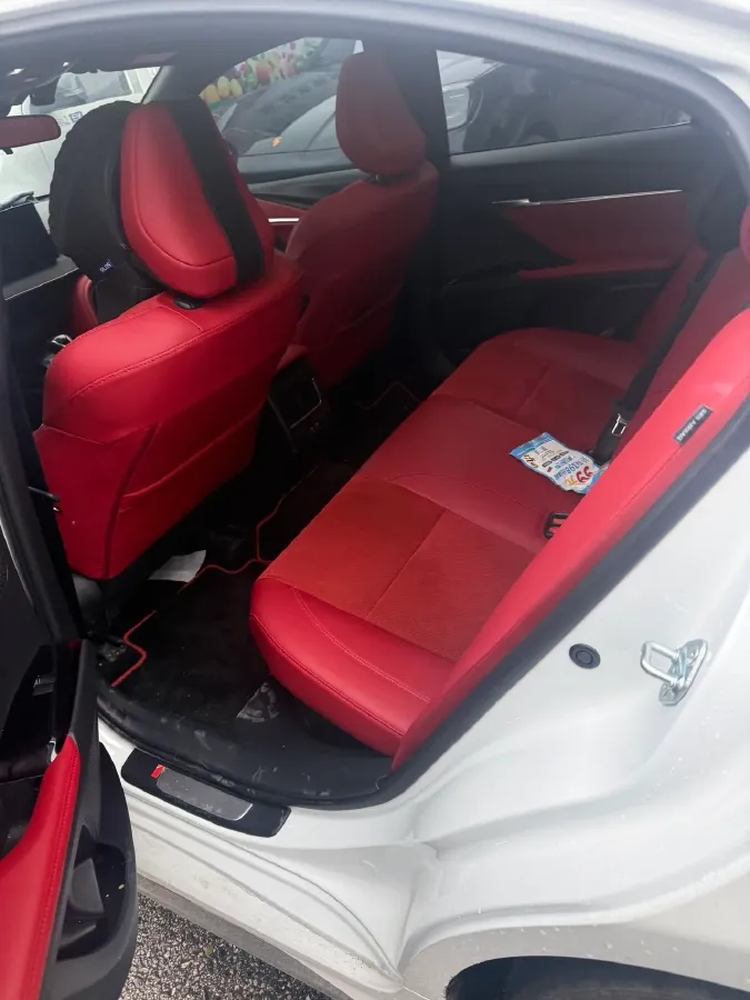 2026 Toyota Camry 2.0L 152HP L4 E-CVT Hybrid,autocango,china used car exporter,china ev exporter,chinese used car exporter,chinese used ev exporter