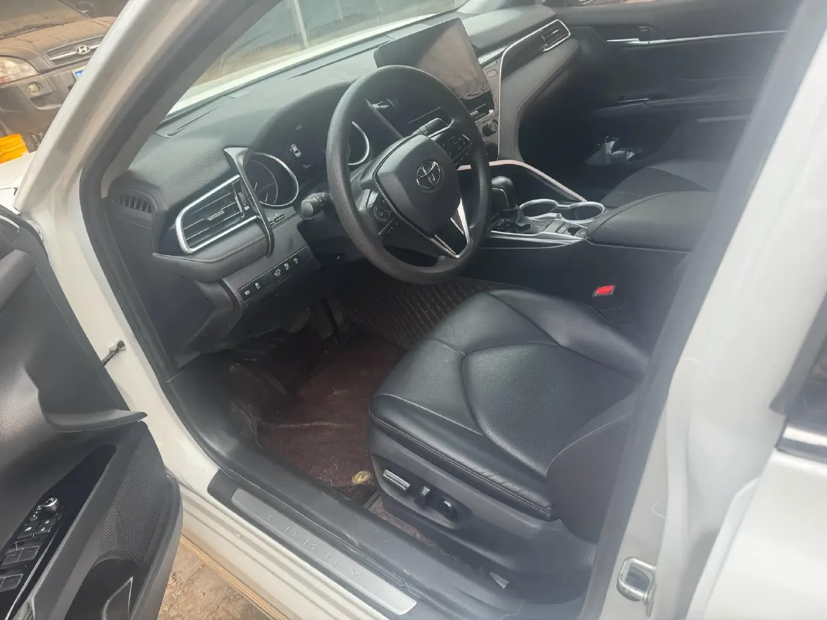 2023 Toyota Camry 2.0L 177HP L4 CVT,autocango,china used car exporter,china ev exporter,chinese used car exporter,chinese used ev exporter