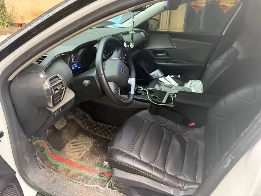 2022 Citroen C5 X 1.6T 175HP L4 8AT,autocango,china used car exporter,china ev exporter,chinese used car exporter,chinese used ev exporter