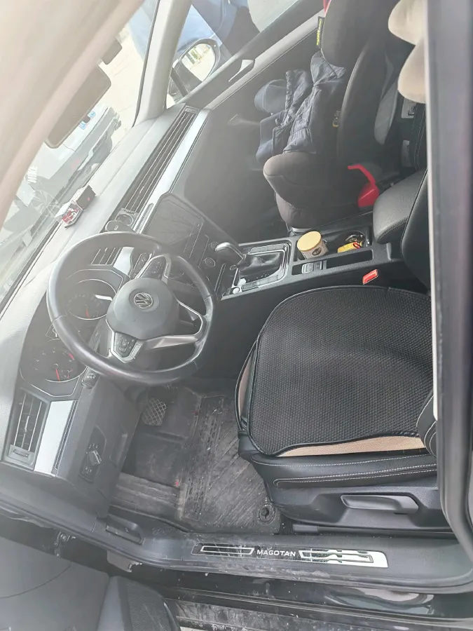 2020 Volkswagen Magotan 1.4T 150HP L4 7DCT,autocango,china used car exporter,china ev exporter,chinese used car exporter,chinese used ev exporter