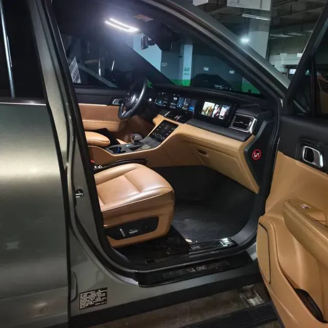 2021 Li ONE Range Extended 131HP REEV 40.5KWH,autocango,china used car exporter,china ev exporter,chinese used car exporter,chinese used ev exporter