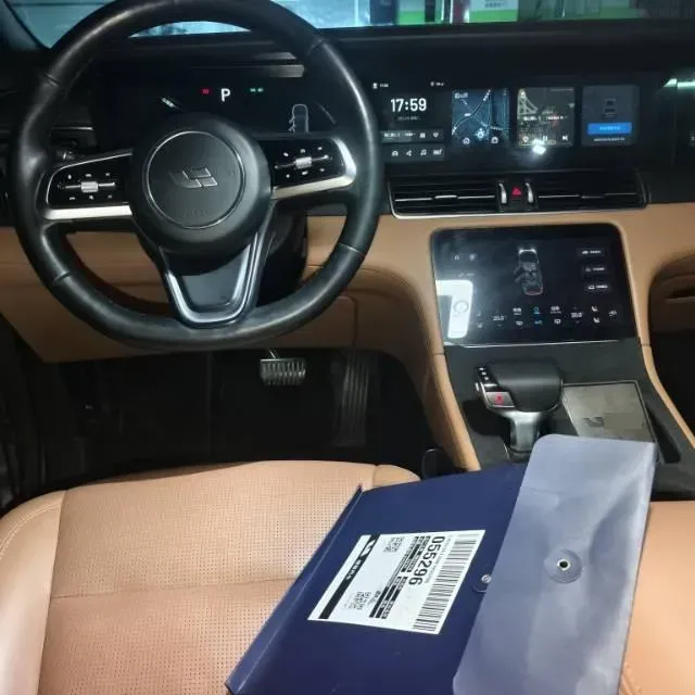 2021 Li ONE Range Extended 131HP REEV 40.5KWH,autocango,china used car exporter,china ev exporter,chinese used car exporter,chinese used ev exporter