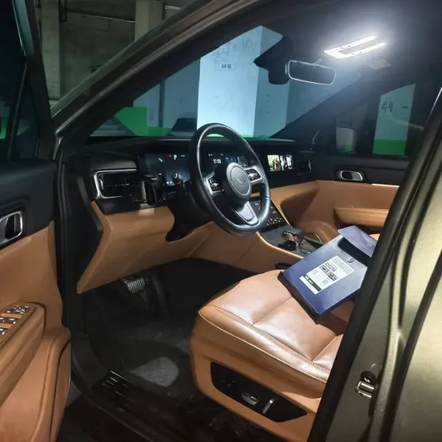 2021 Li ONE Range Extended 131HP REEV 40.5KWH,autocango,china used car exporter,china ev exporter,chinese used car exporter,chinese used ev exporter