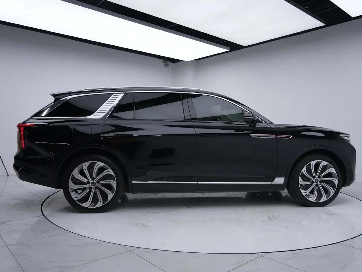 2022 HongQi E-HS9 BEV 120KWH,autocango,china used car exporter,china ev exporter,chinese used car exporter,chinese used ev exporter