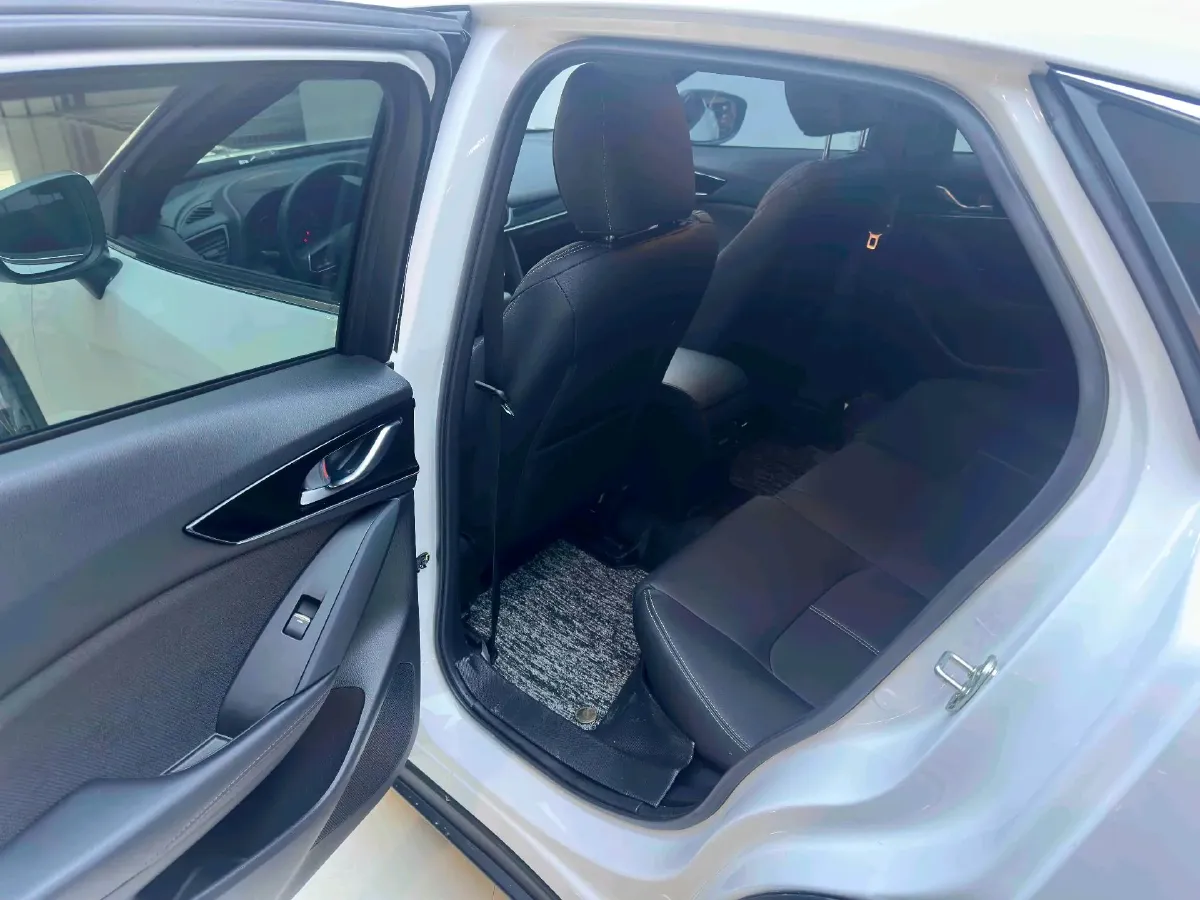 2021 Mazda CX-4 2.0L 158HP L4 6AT,autocango,china used car exporter,china ev exporter,chinese used car exporter,chinese used ev exporter