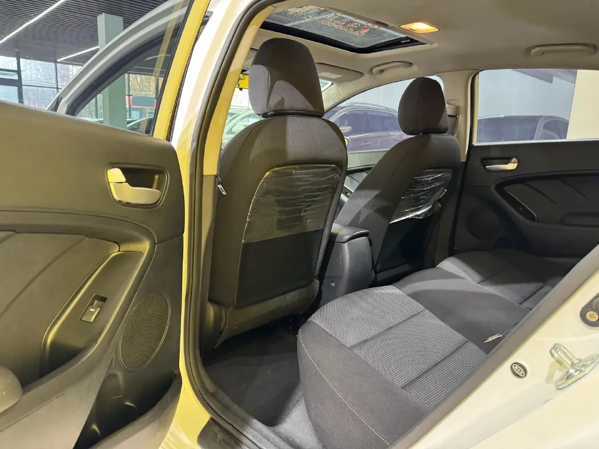 2020 Kia K3 1.5L 115HP L4 CVT,autocango,china used car exporter,china ev exporter,chinese used car exporter,chinese used ev exporter