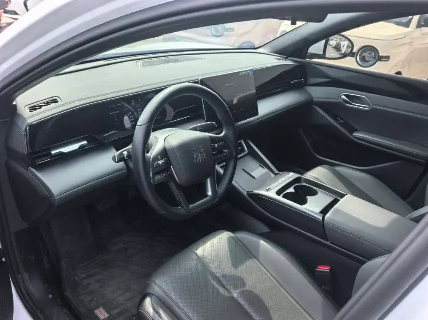 2025 BYD QinL BEV,autocango,china used car exporter,china ev exporter,chinese used car exporter,chinese used ev exporter