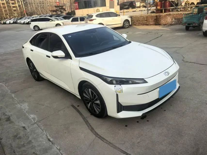 2024 ChangAn QiYuan A05 1.5L 110HP L4 E-CVT PHEV 9.07KWH,autocango,china used car exporter,china ev exporter,chinese used car exporter,chinese used ev exporter