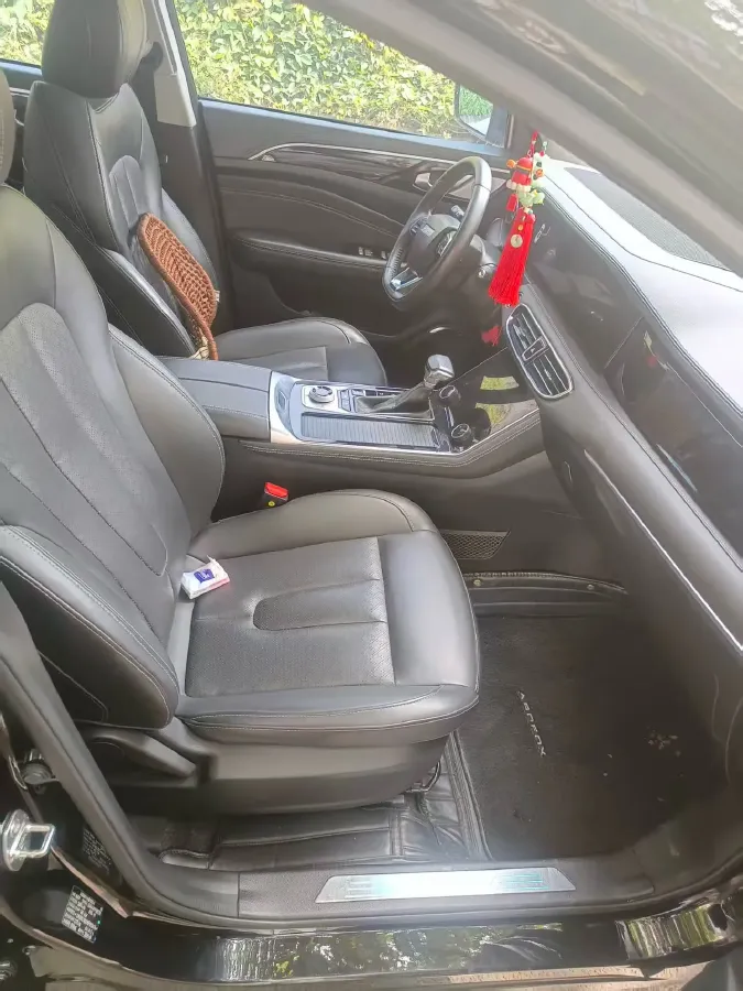 2021 Jetour X90 1.6T 197HP L4 7DCT,autocango,china used car exporter,china ev exporter,chinese used car exporter,chinese used ev exporter