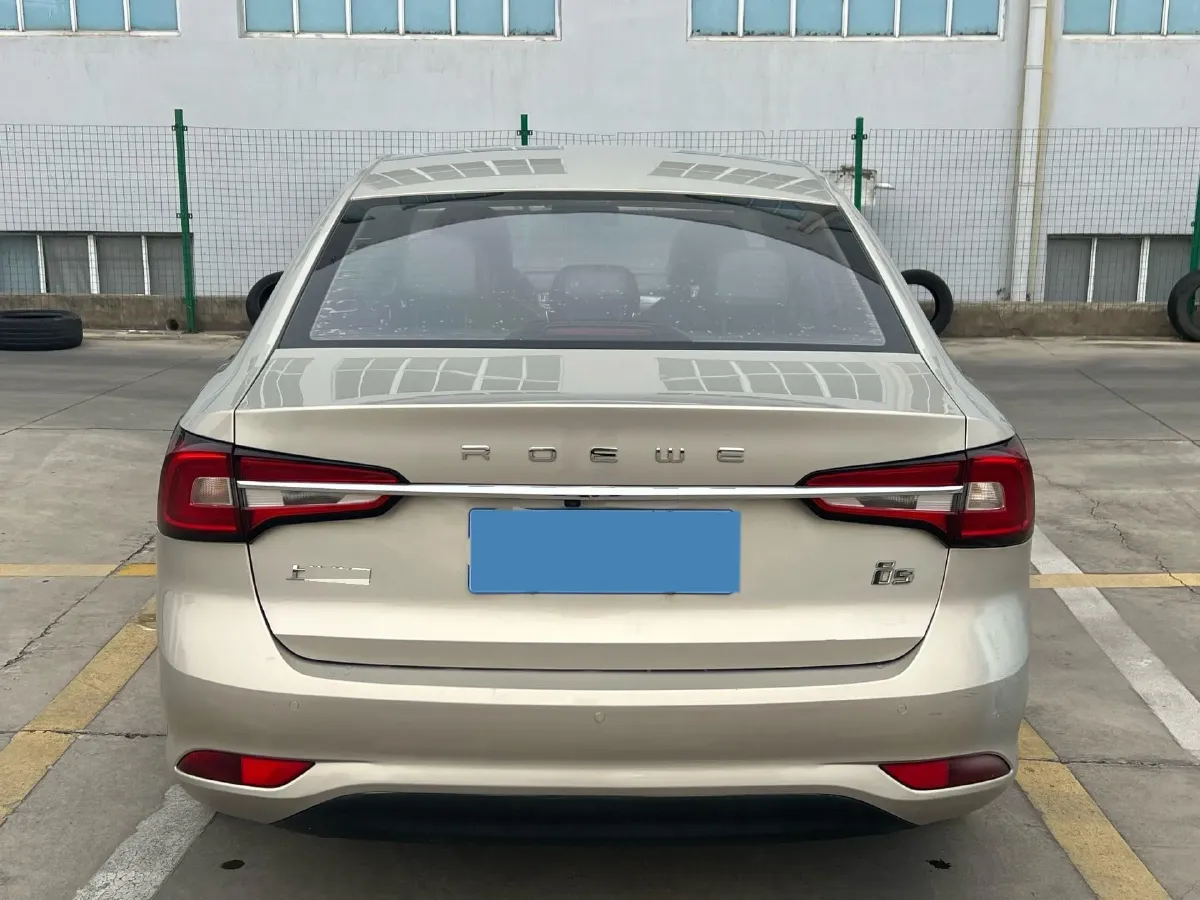 2019 Roewe i5 1.5L 120HP L4 CVT,autocango,china used car exporter,china ev exporter,chinese used car exporter,chinese used ev exporter