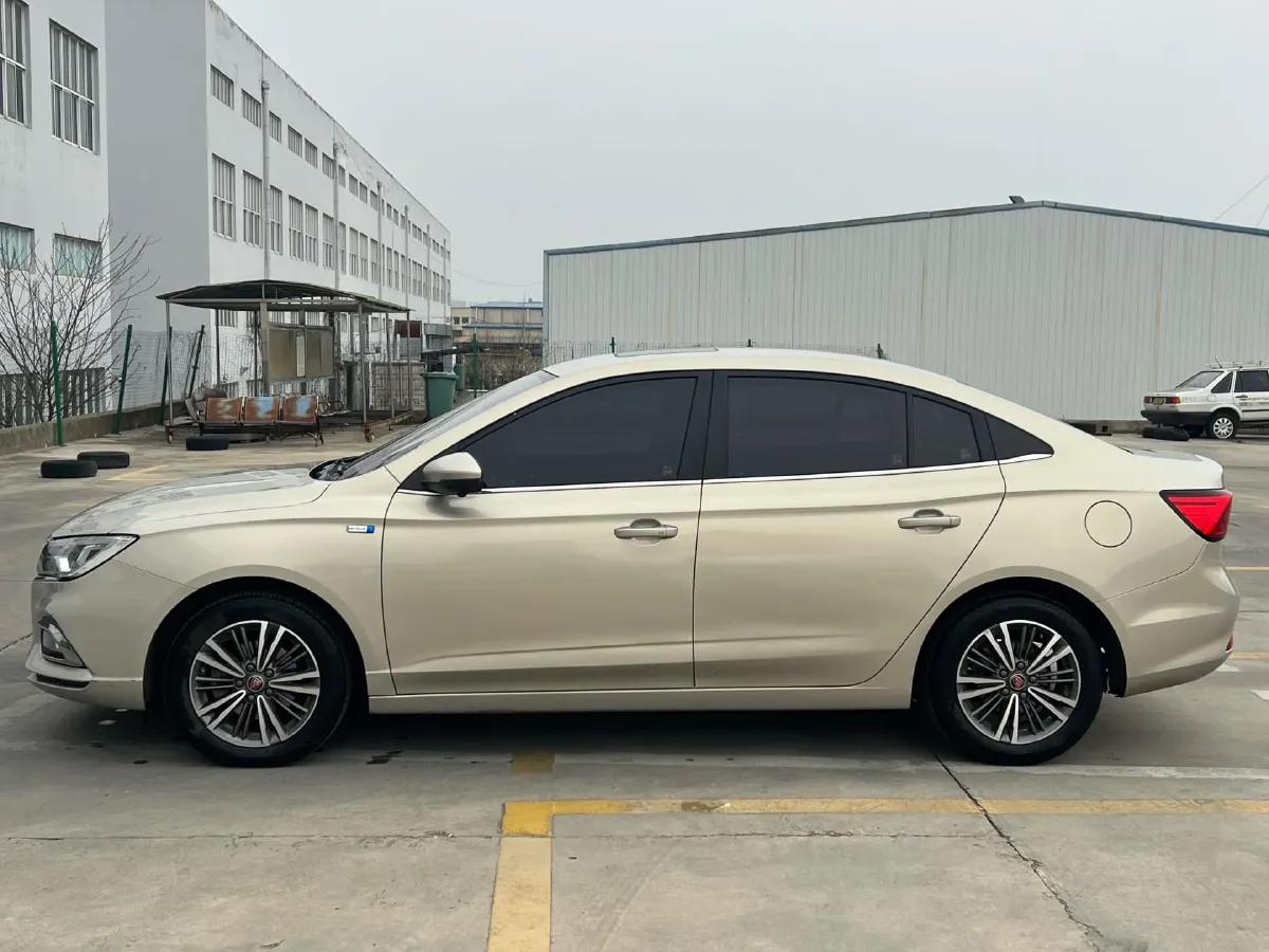2019 Roewe i5 1.5L 120HP L4 CVT,autocango,china used car exporter,china ev exporter,chinese used car exporter,chinese used ev exporter