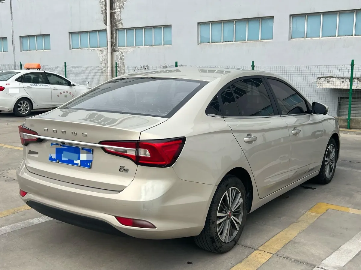 2019 Roewe i5 1.5L 120HP L4 CVT,autocango,china used car exporter,china ev exporter,chinese used car exporter,chinese used ev exporter