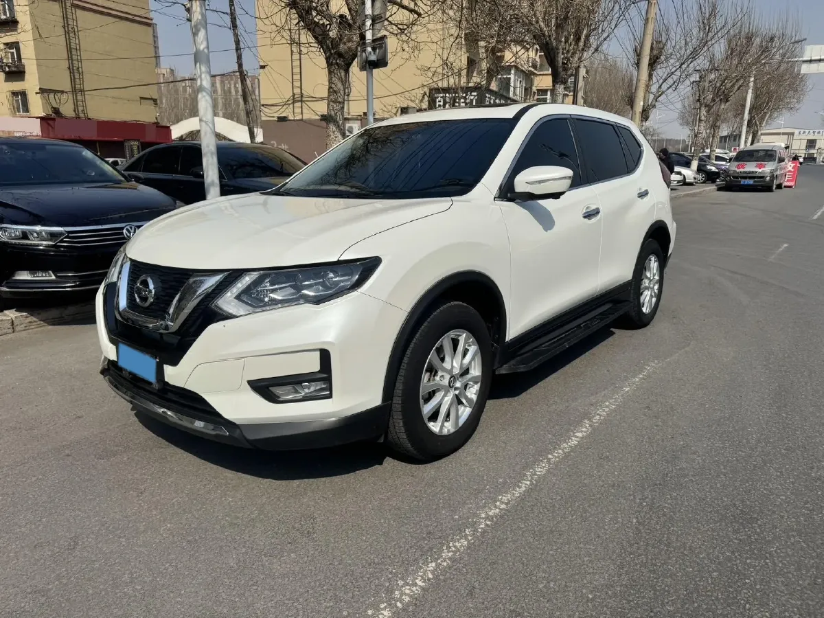 2022 Nissan X-Trail 2.0L 151HP L4 CVT,autocango,china used car exporter,china ev exporter,chinese used car exporter,chinese used ev exporter