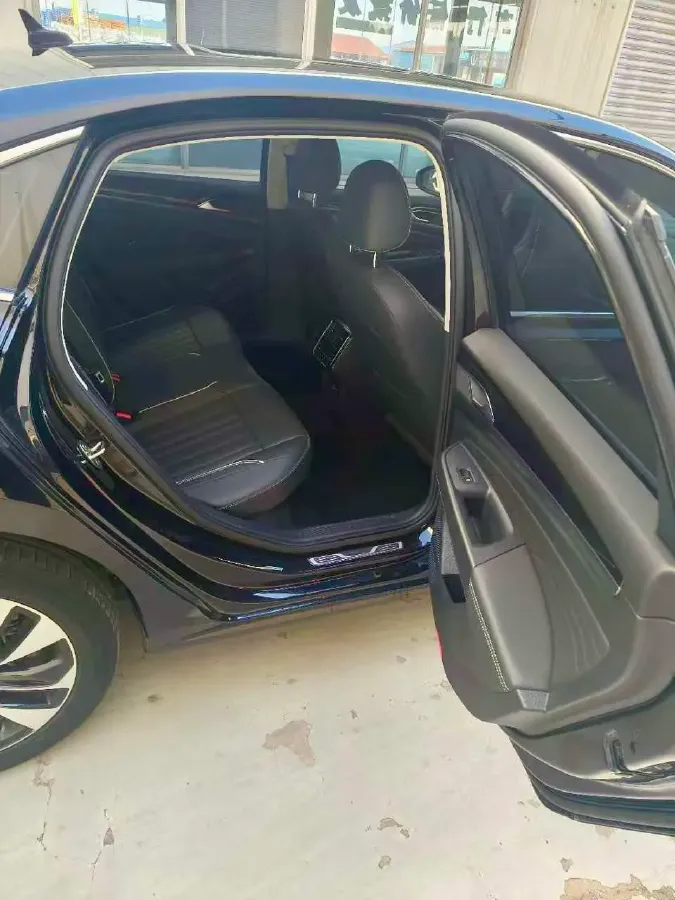 2021 Volkswagen Passat 2.0T 186HP L4 7DCT,autocango,china used car exporter,china ev exporter,chinese used car exporter,chinese used ev exporter