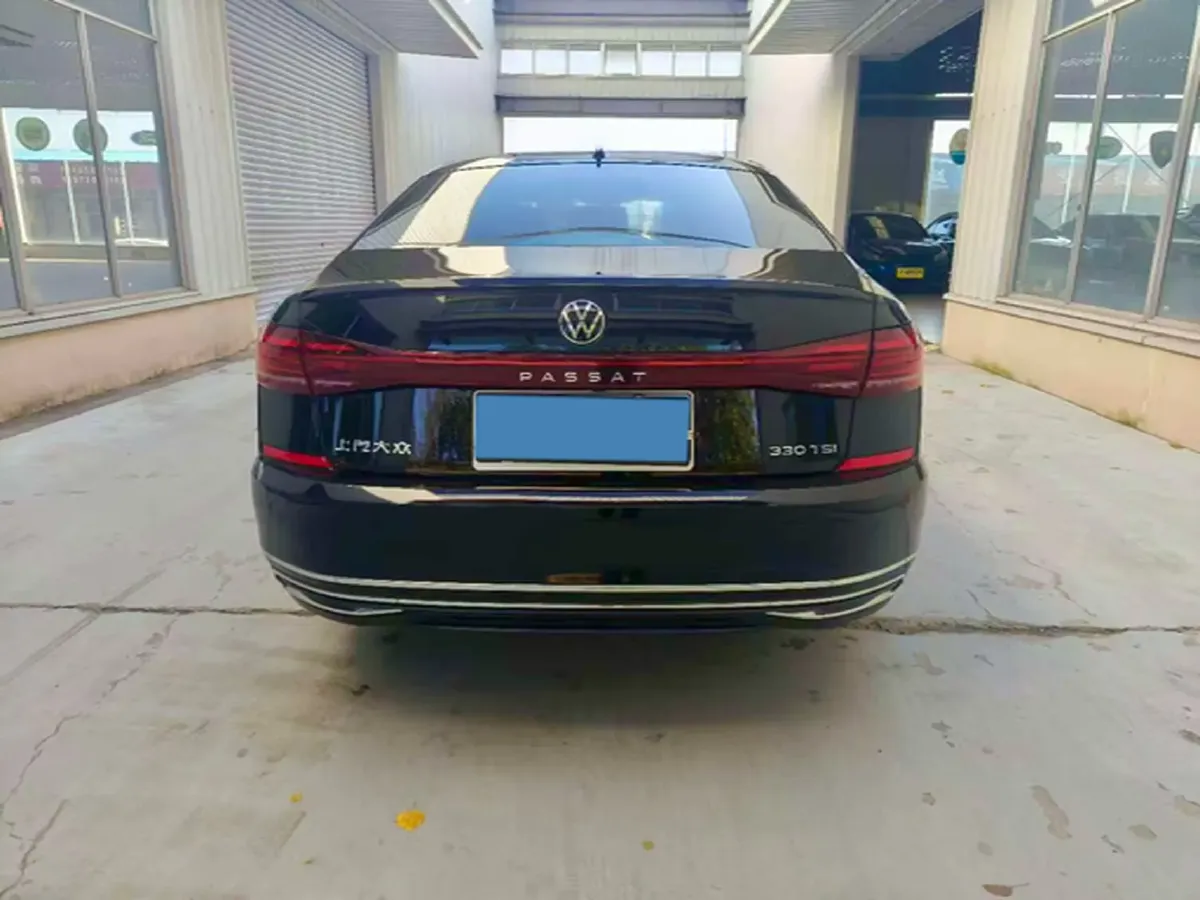 2021 Volkswagen Passat 2.0T 186HP L4 7DCT,autocango,china used car exporter,china ev exporter,chinese used car exporter,chinese used ev exporter
