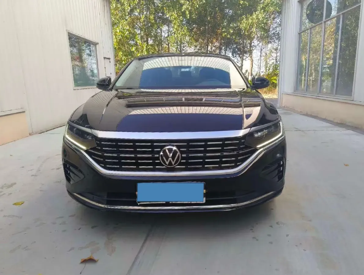 2021 Volkswagen Passat 2.0T 186HP L4 7DCT,autocango,china used car exporter,china ev exporter,chinese used car exporter,chinese used ev exporter