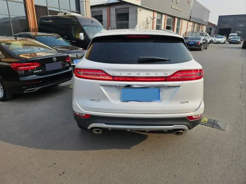 2019 Lincoln MKC 2.0T 203HP L4 6AT,autocango,china used car exporter,china ev exporter,chinese used car exporter,chinese used ev exporter