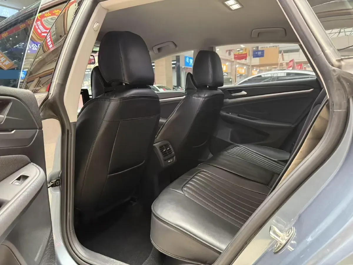 2022 Jetour DASHING i-DM 1.5T 156HP L4 3DHT PHEV 19.27KWH,autocango,china used car exporter,china ev exporter,chinese used car exporter,chinese used ev exporter