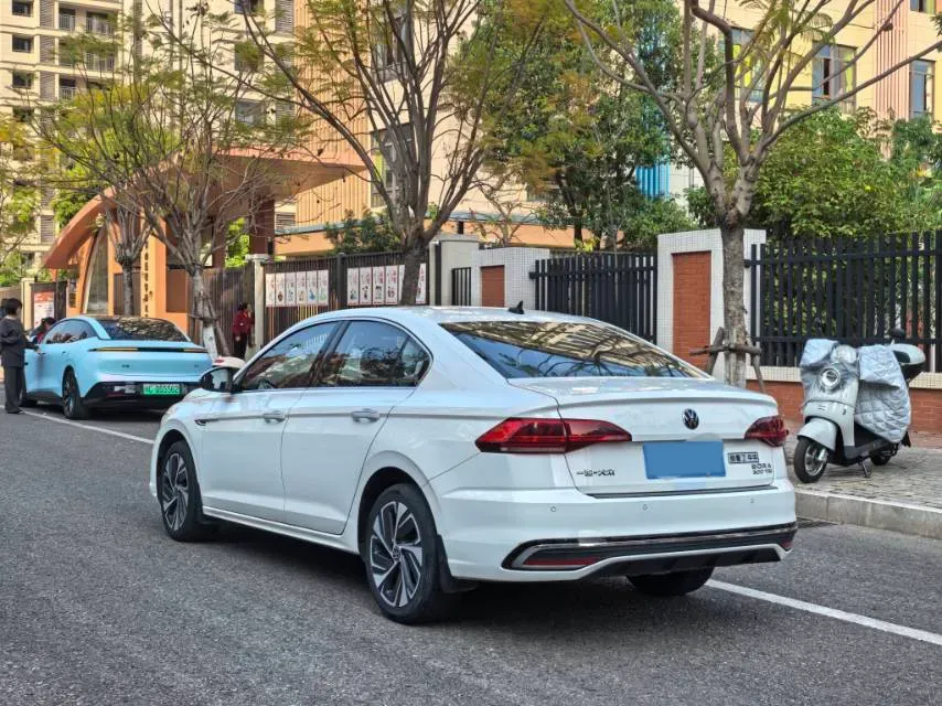 2023 Volkswagen Bora 1.5T 160HP L4 7DCT,autocango,china used car exporter,china ev exporter,chinese used car exporter,chinese used ev exporter
