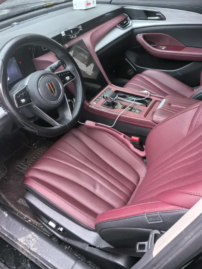 2025 HongQi H5 1.5T 169HP L4 7DCT,autocango,china used car exporter,china ev exporter,chinese used car exporter,chinese used ev exporter