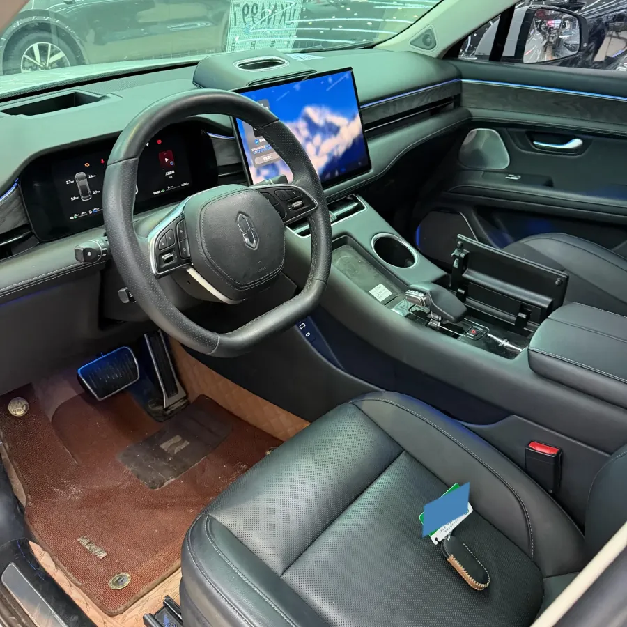 2022 Isuzu Mu-X 2.0T 220HP L4 8AT,autocango,china used car exporter,china ev exporter,chinese used car exporter,chinese used ev exporter